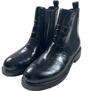 Jeffrey Campbell Lomon Croc Embossed Low Heal Leather Black Ankle Boots size 7.5